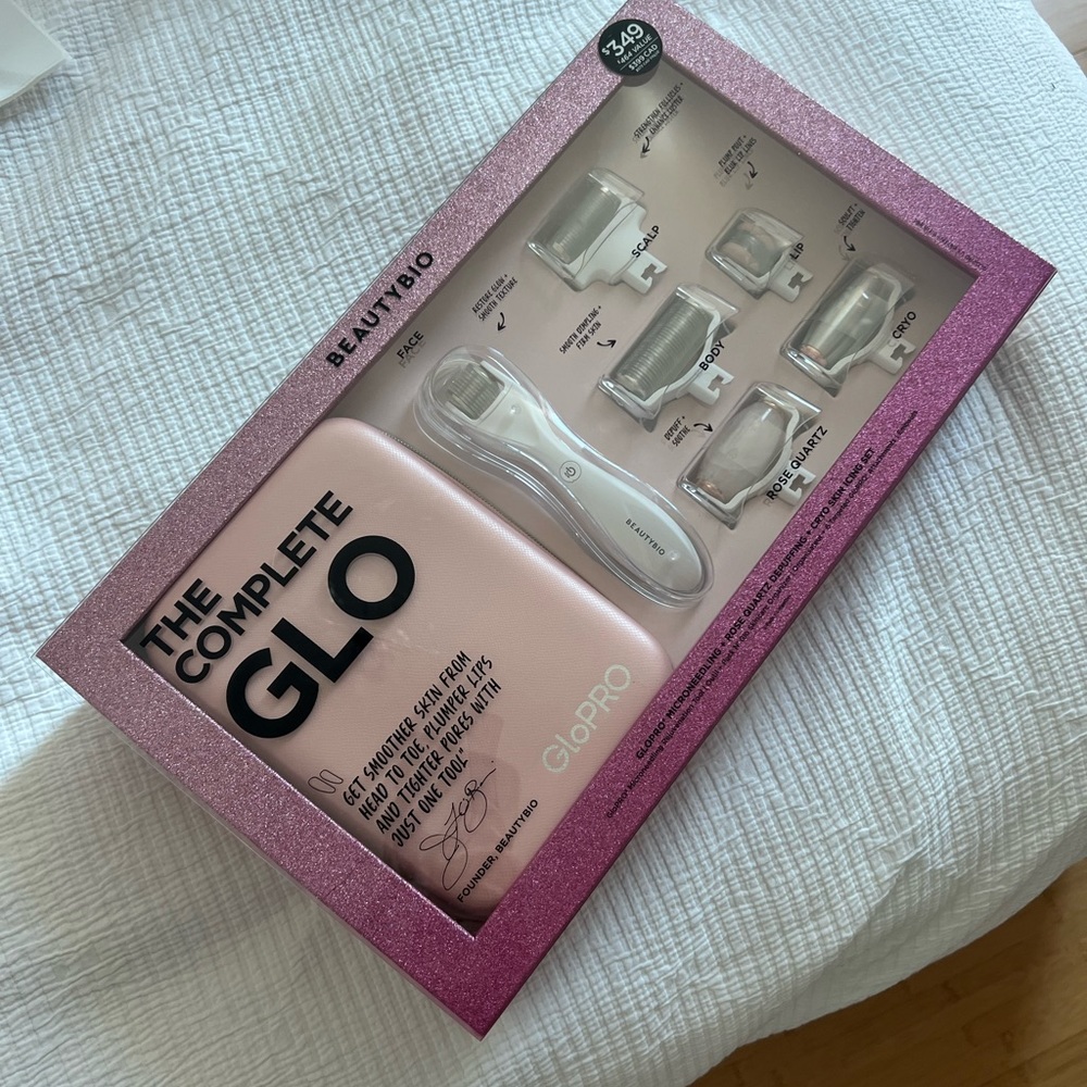 New The complete GLO BeautyBio set